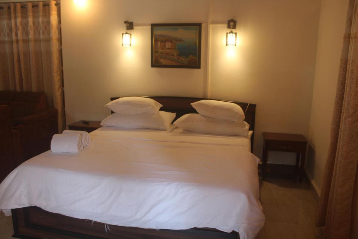 Red House - Agonda Beach ภายนอก รูปภาพ