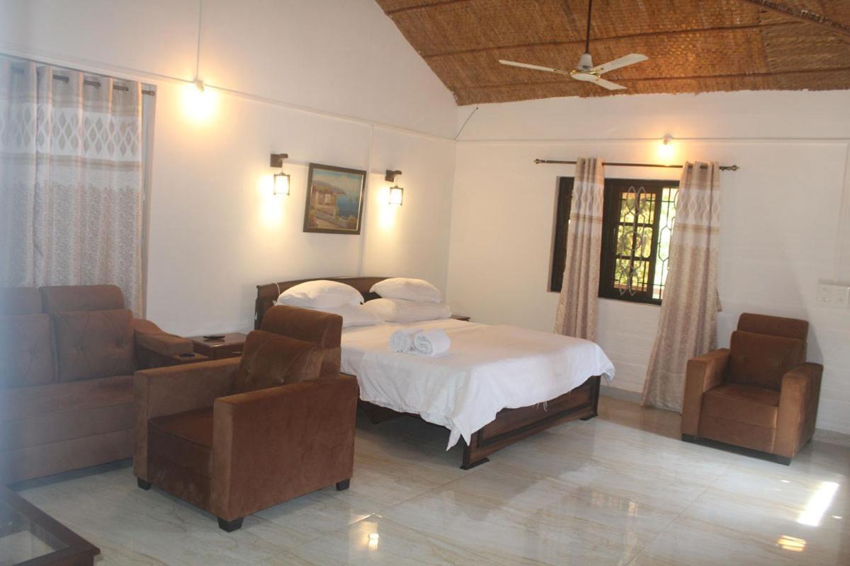 Red House - Agonda Beach ภายนอก รูปภาพ